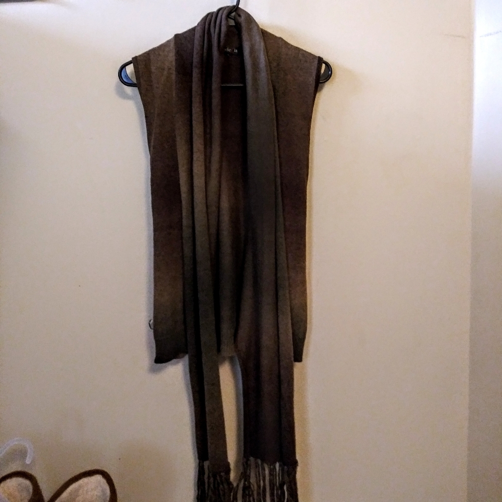 Stylish Warm Vest Scarf buckle in the back ☃